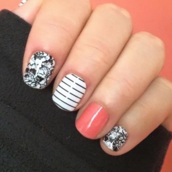 Jamberry White & Black Striped Nail Wraps - Country Club - Picture 10 of 13